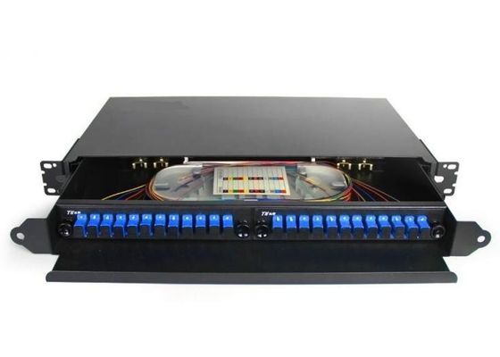 12 Panel Patch Serat Optik Inti FC Rack Mount ODF Pigtail Pull Out
