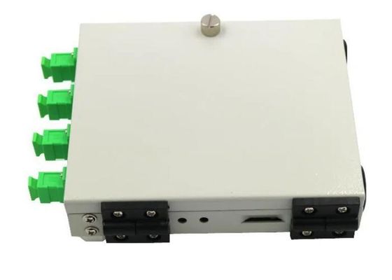 FTB Series Wall Mount Fiber Optic Terminal Box 4 Core FTTH Dengan Adaptor Apc
