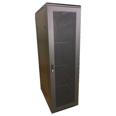 47U Server Rack Cabinet SPCC Rack Mounting Dengan Pintu Kaca 600 * 600 * 2200MM