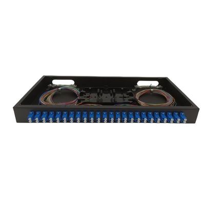 FTTH ODF Wall Mount 48 Fibers Fiber Optic Patch Panel Dengan LC Duplex Coupler Pigtails