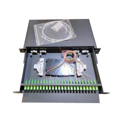 Rack Mount 19 Inch Fiber Optic Patch Panel Untuk Mode Tunggal Atau Multimode Kabel Tipe